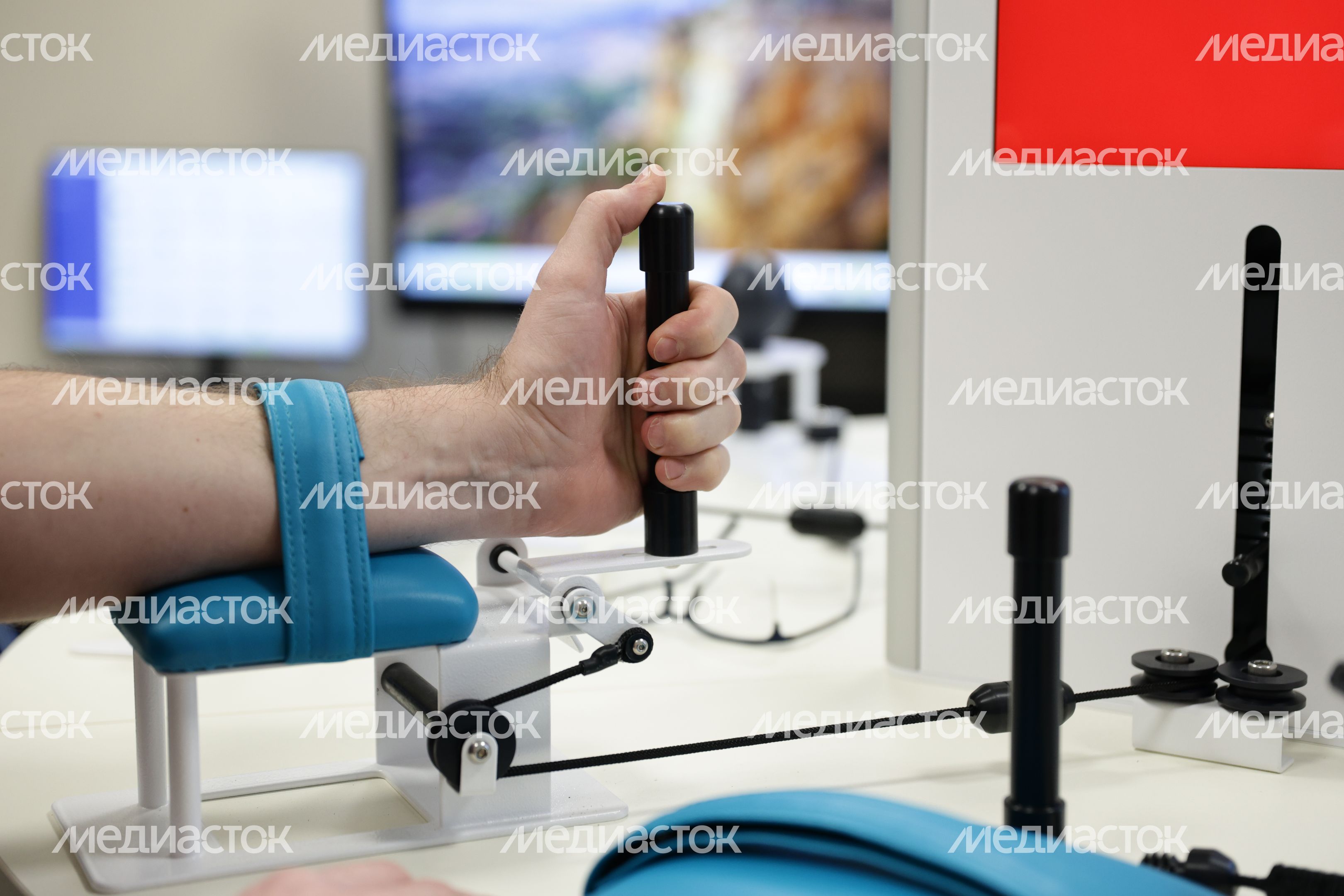 Центральная городская поликлиника в Лобне на 600 посещений в смену Центральная городская поликлиника в Лобне на 600 посещений в смену