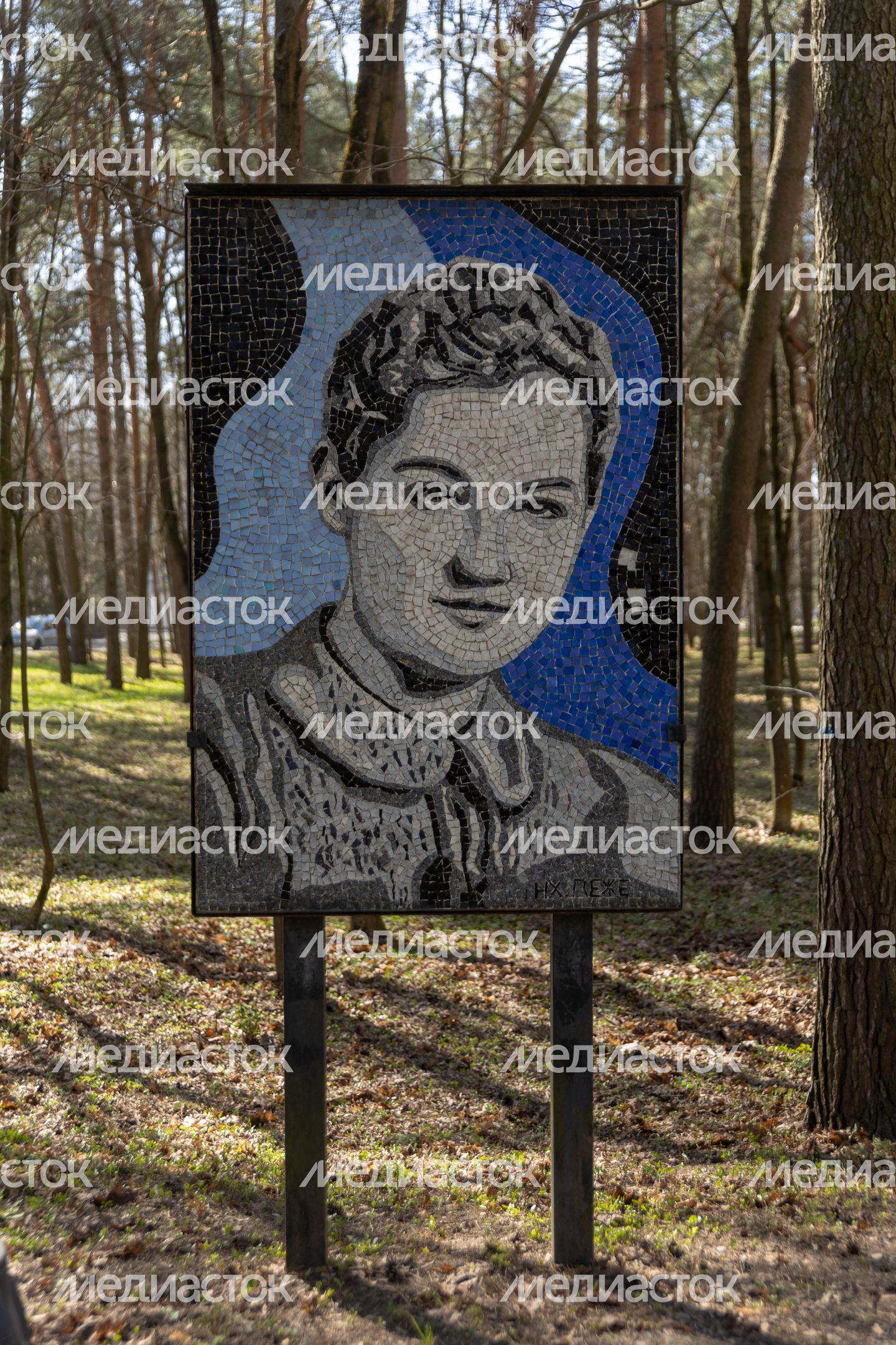 Мозаики Леже