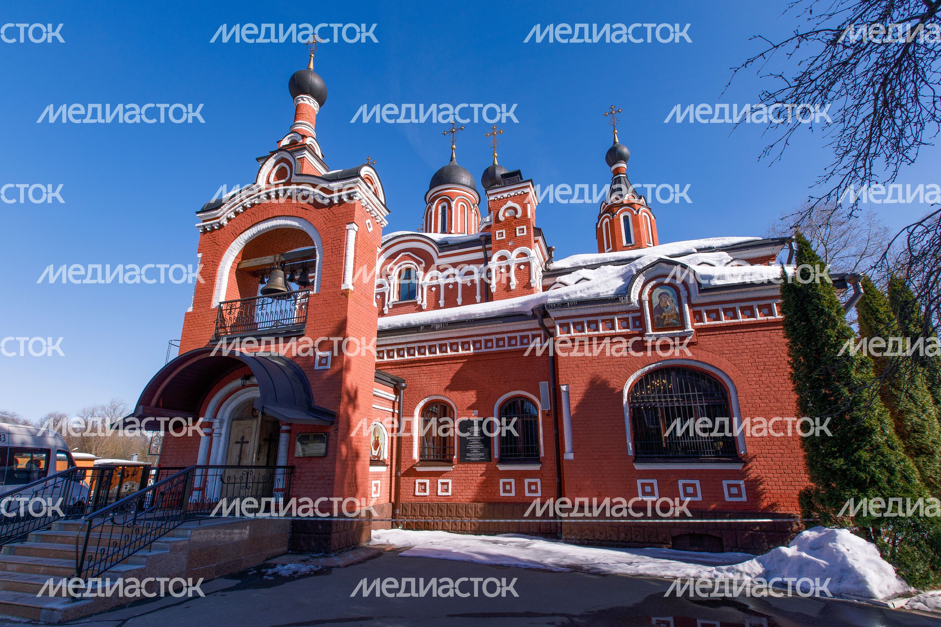 Химки. Троицкий храм