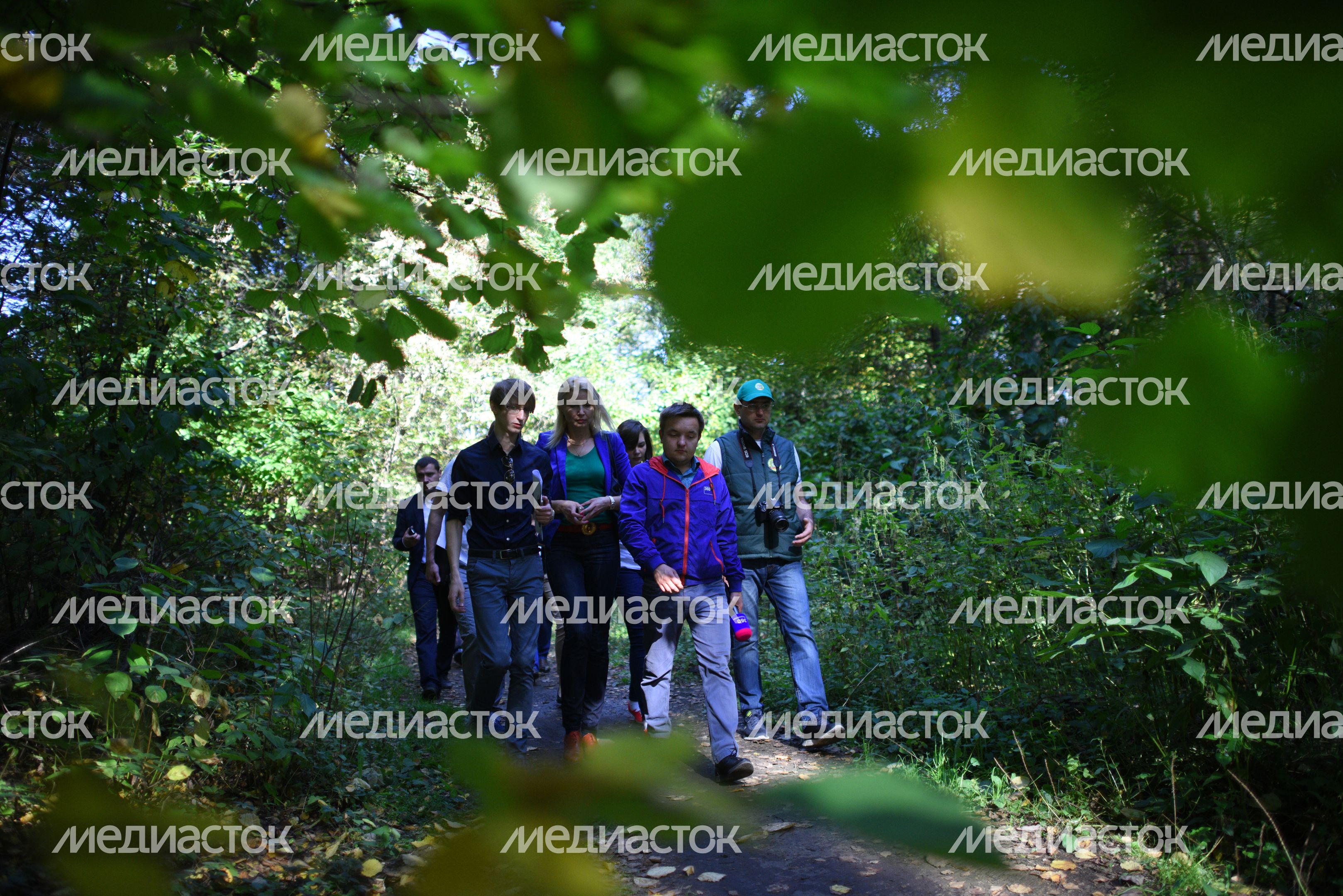 Рейд по незаконным свалкам в Химкинском лесопарке