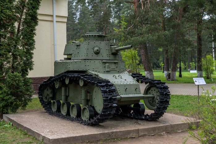 Легкий танк МС-1 (Т-18) у Ленино-Снегиревского военно-исторического музея в Ленино округа Истра