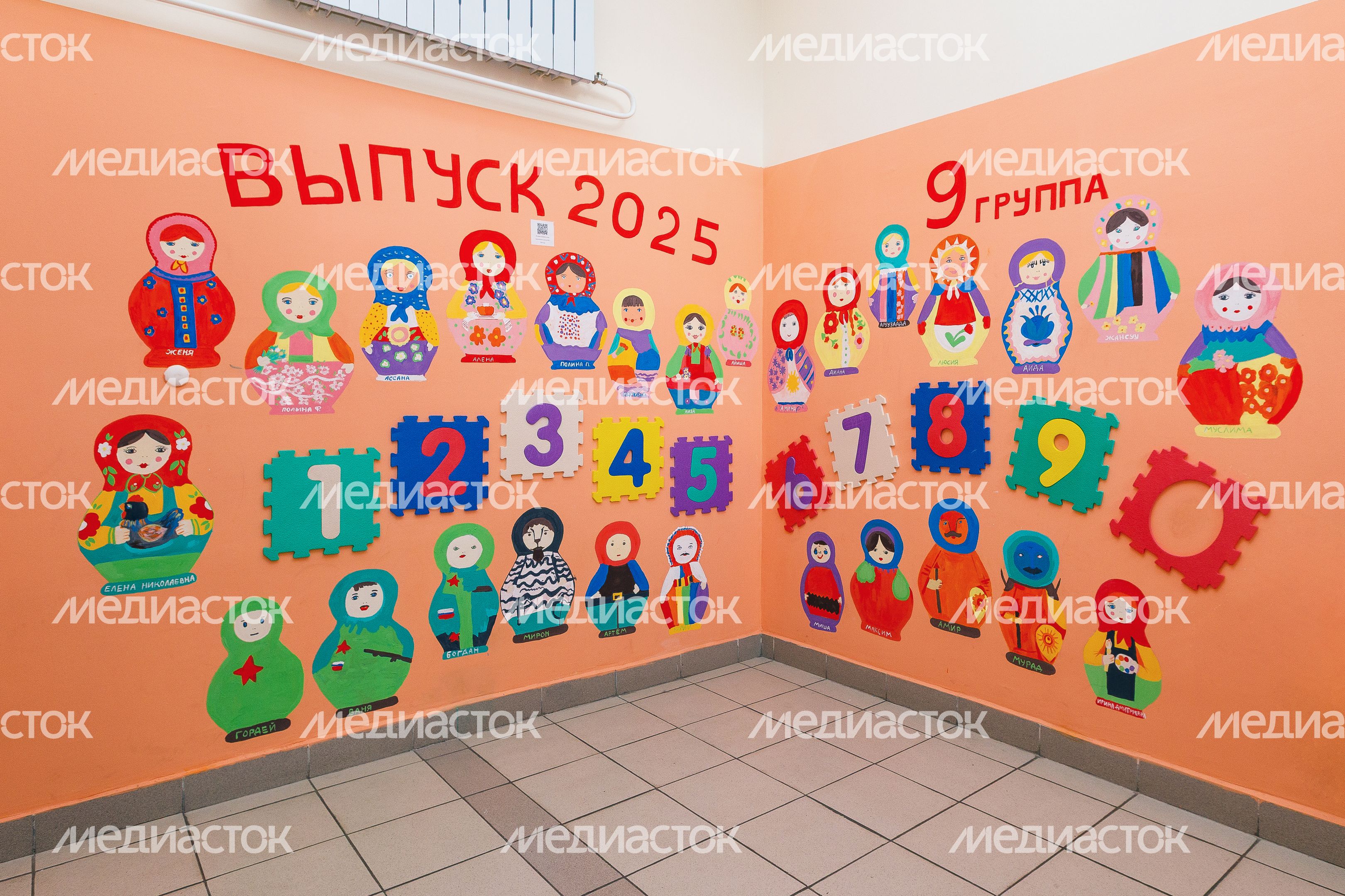 Выпускники в детском саду «Улыбка» школы №31 в Химках Выпускники в детском саду «Улыбка» школы №31 в Химках