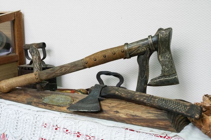 Лотошино. Микулинская картинная галерея