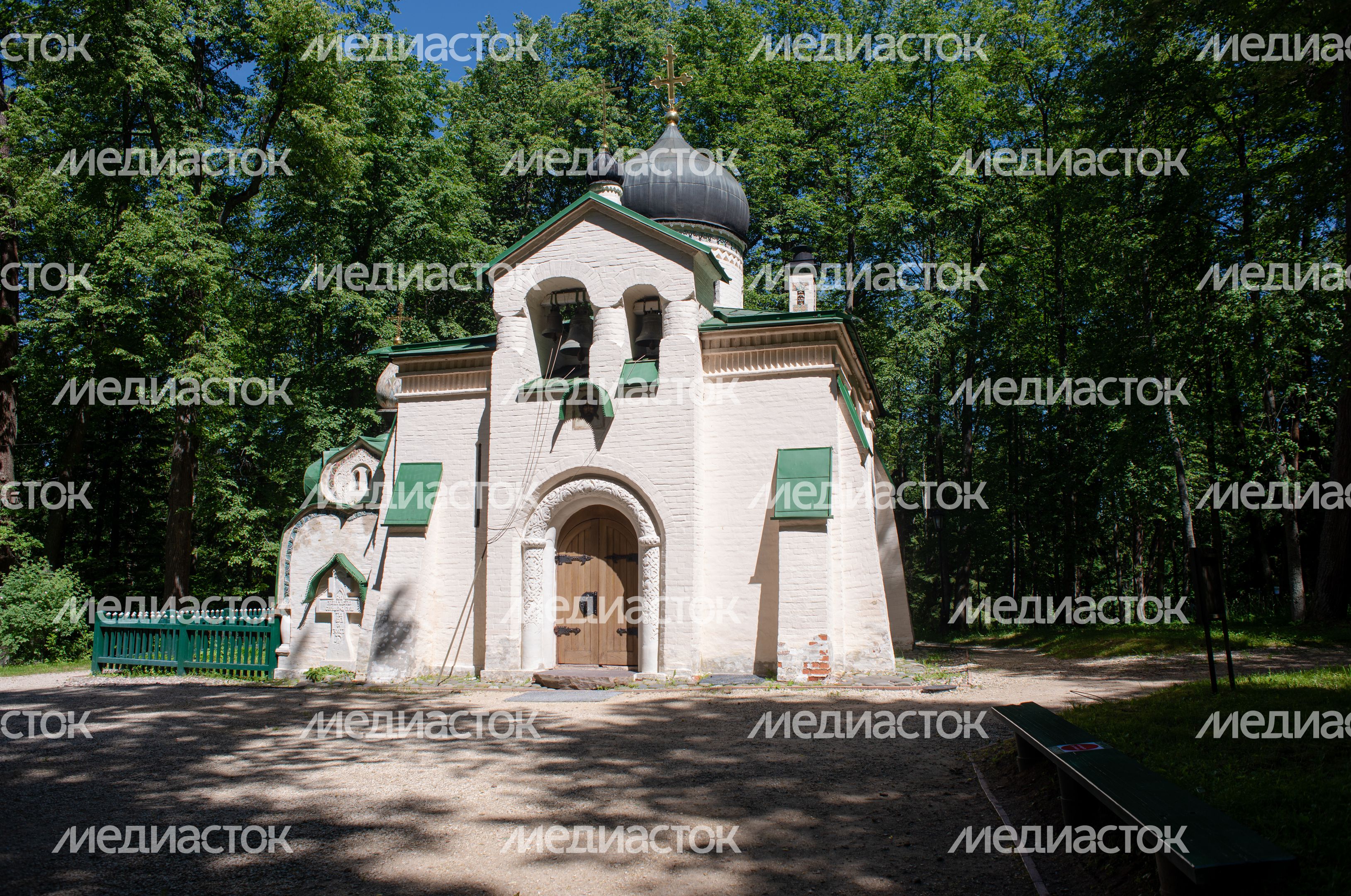 Летние виды Музея-заповедника «Абрамцево»