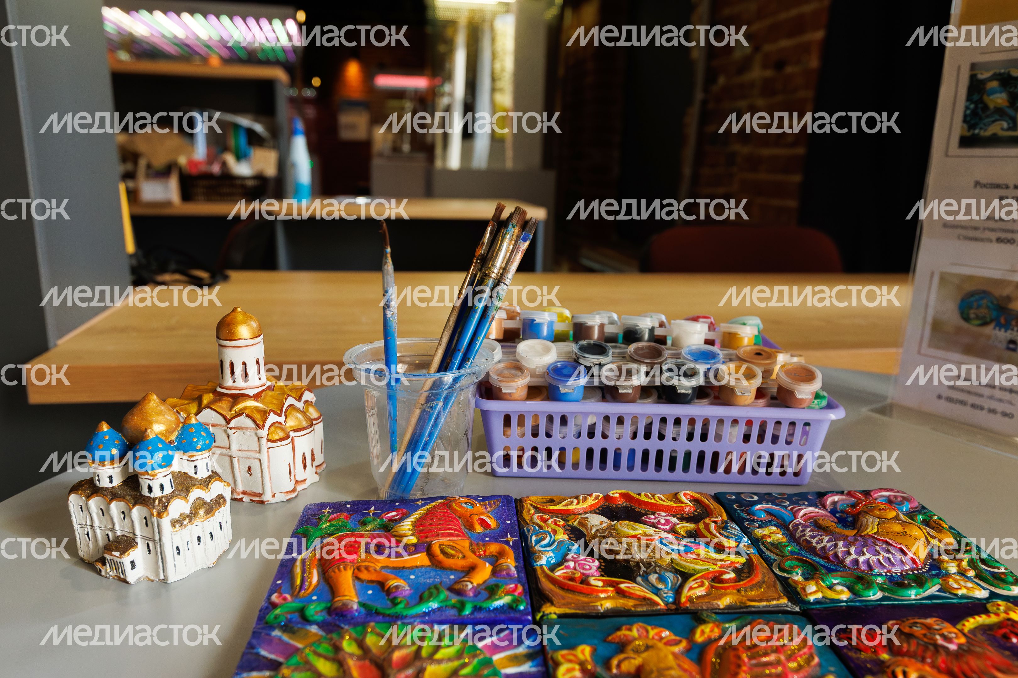 Мастер-классы по росписи изразца или храмовой миниатюры в Музее архитектуры в миниатюре «Арт-макет» Сергиева Посада Мастер-классы по росписи изразца или храмовой миниатюры в Музее архитектуры в миниатюре «Арт-макет» Сергиева Посада