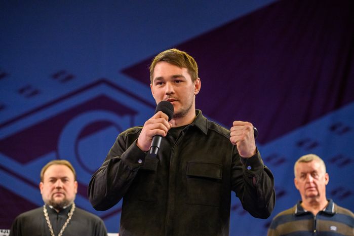 Чемпион мира по боксу, заслуженный мастер спорта России Марк Петровский на Всероссийских соревнованиях по боксу