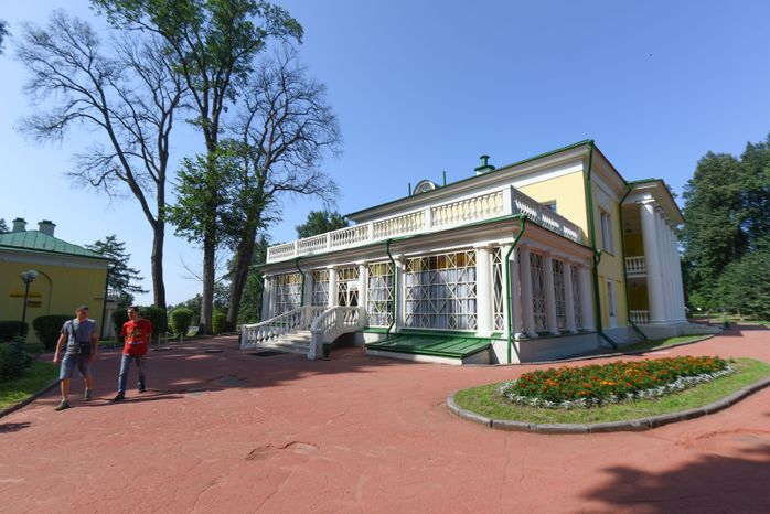 Музей Ленина в Ленинских горках, 3 часть