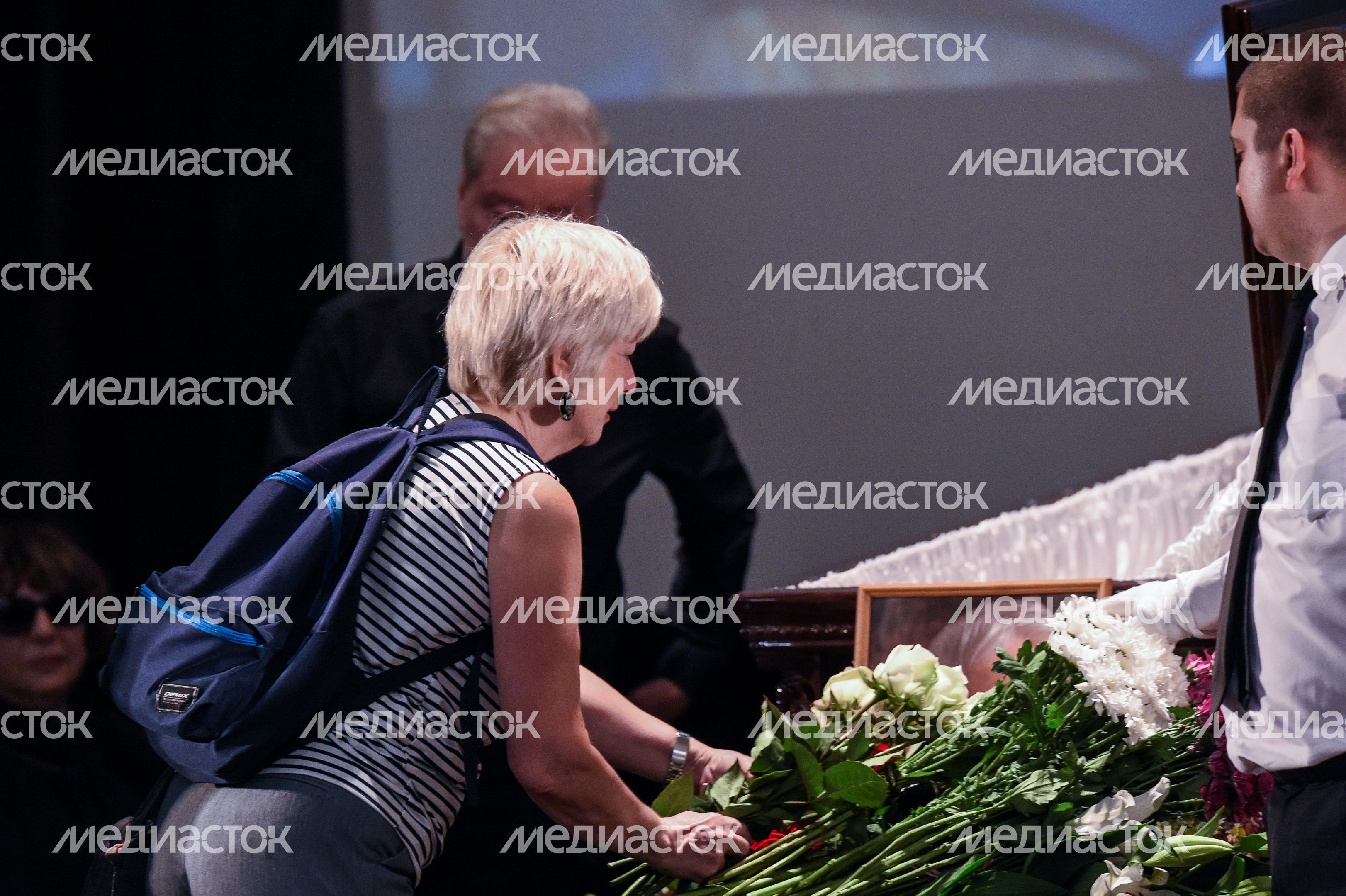 Церемония прощания с писателем Владимиром Войновичем в Москве