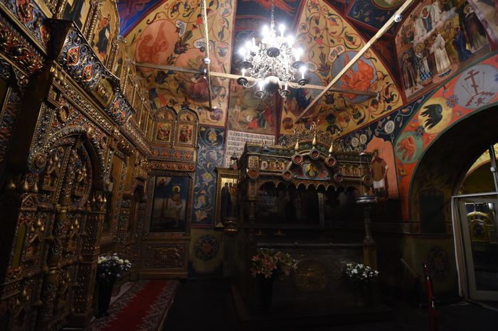 Внутри Собора Василия Блаженного: потолок‑калейдоскоп и галереи с видом на Кремль