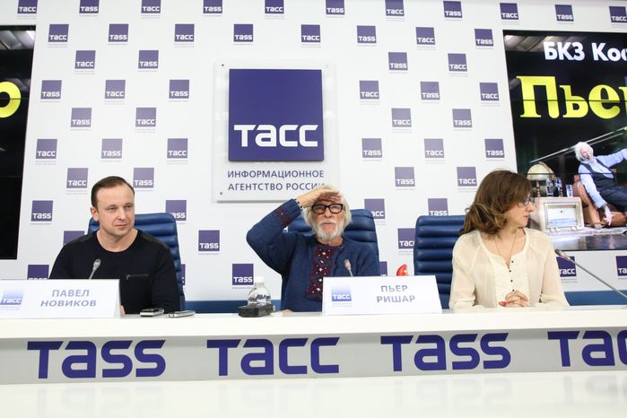 Пресс-конференция французского актера Пьера Ришара