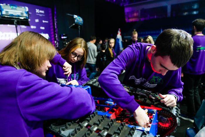 Финал международного чемпионата «Битва роботов» в Мытищах