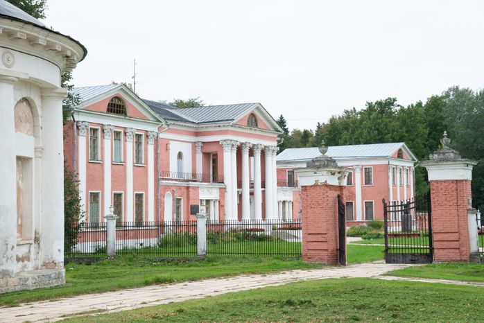 Имение Гончаровой