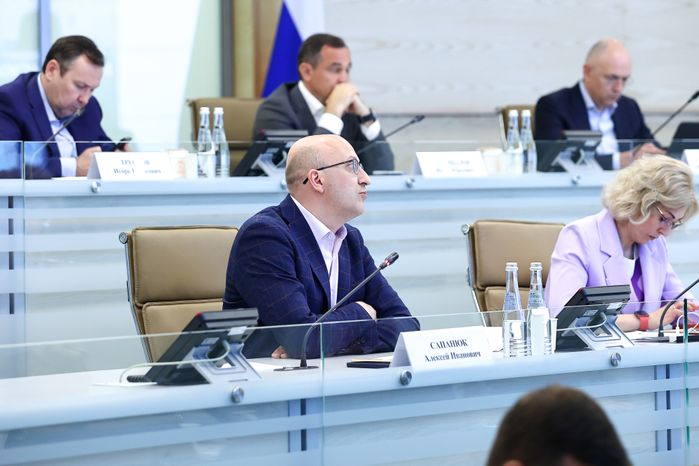 Совещание Губернатора Московской области с правительством региона и главами городских округов