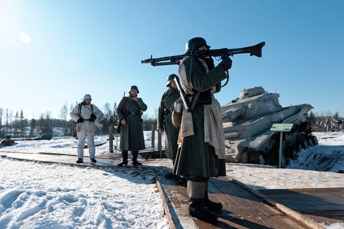 Военно-историческая реконструкция битвы за Сталинград у храма ВС РФ в Кубинке