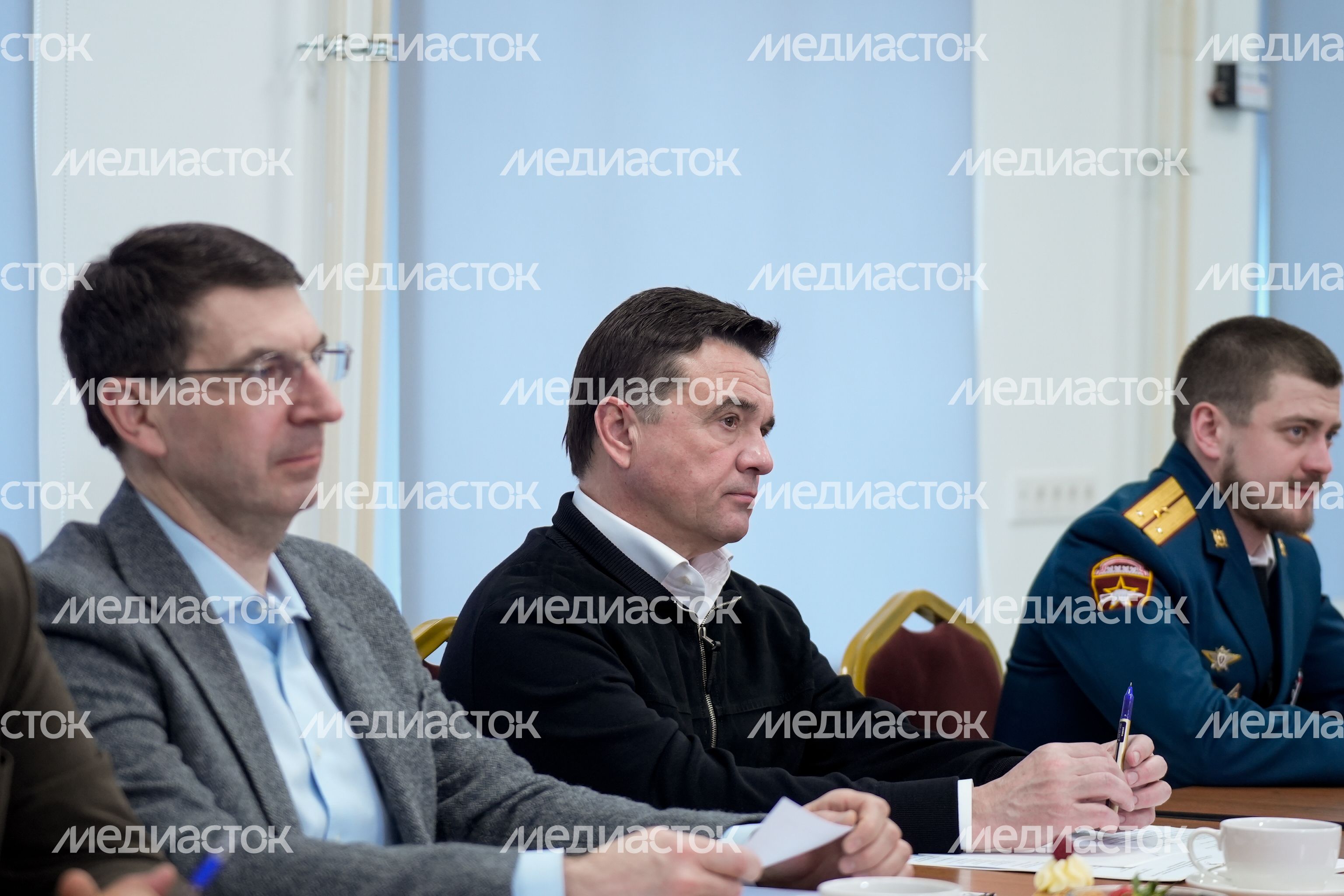 Андрей Воробьев и Игорь Щёголев встретились с финалистами программы "Герои Подмосковья" Андрей Воробьев и Игорь Щёголев встретились с финалистами программы "Герои Подмосковья"