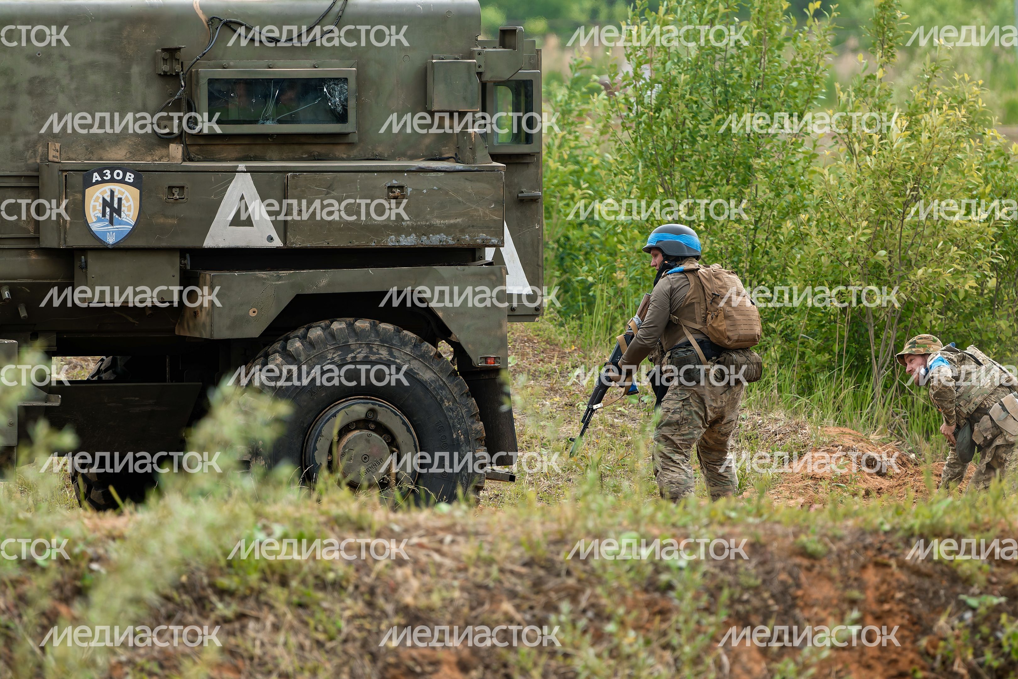 Реконструкция современных боевых действий в парке «Патриот» Одинцовского округа Реконструкция современных боевых действий в парке «Патриот» Одинцовского округа