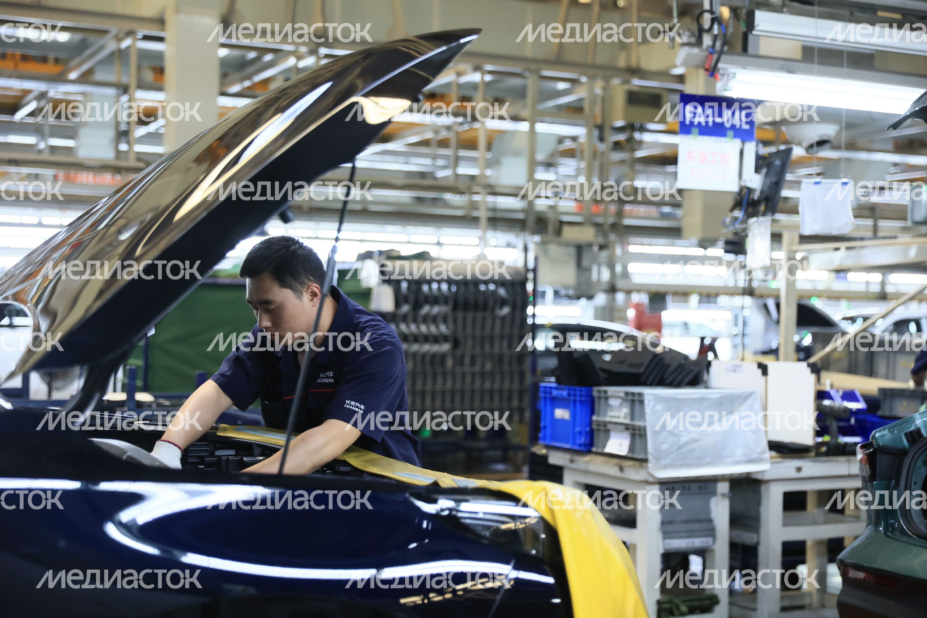 Посещение автозавода Changan Automobile Group в Китае Губернатором Подмосковья