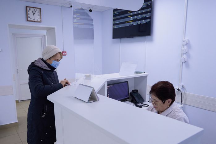 Регистратура поликлиники в Молодежном