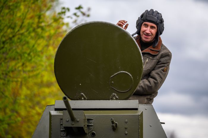 Военно-историческая реконструкция событий мая 1945 года в музее истории танка Т-34 в Мытищах