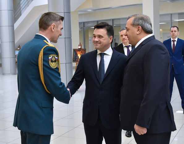 Сбор по подведению итогов деятельности системы РСЧС прошел в подмосковном доме правительства