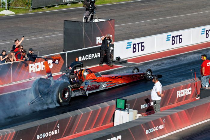 Чемпионат и Кубок России по дрэг-рейсингу RDRC 2026. Заезд гоночных болидов на автодроме RDRC Racepark в Раменском округ