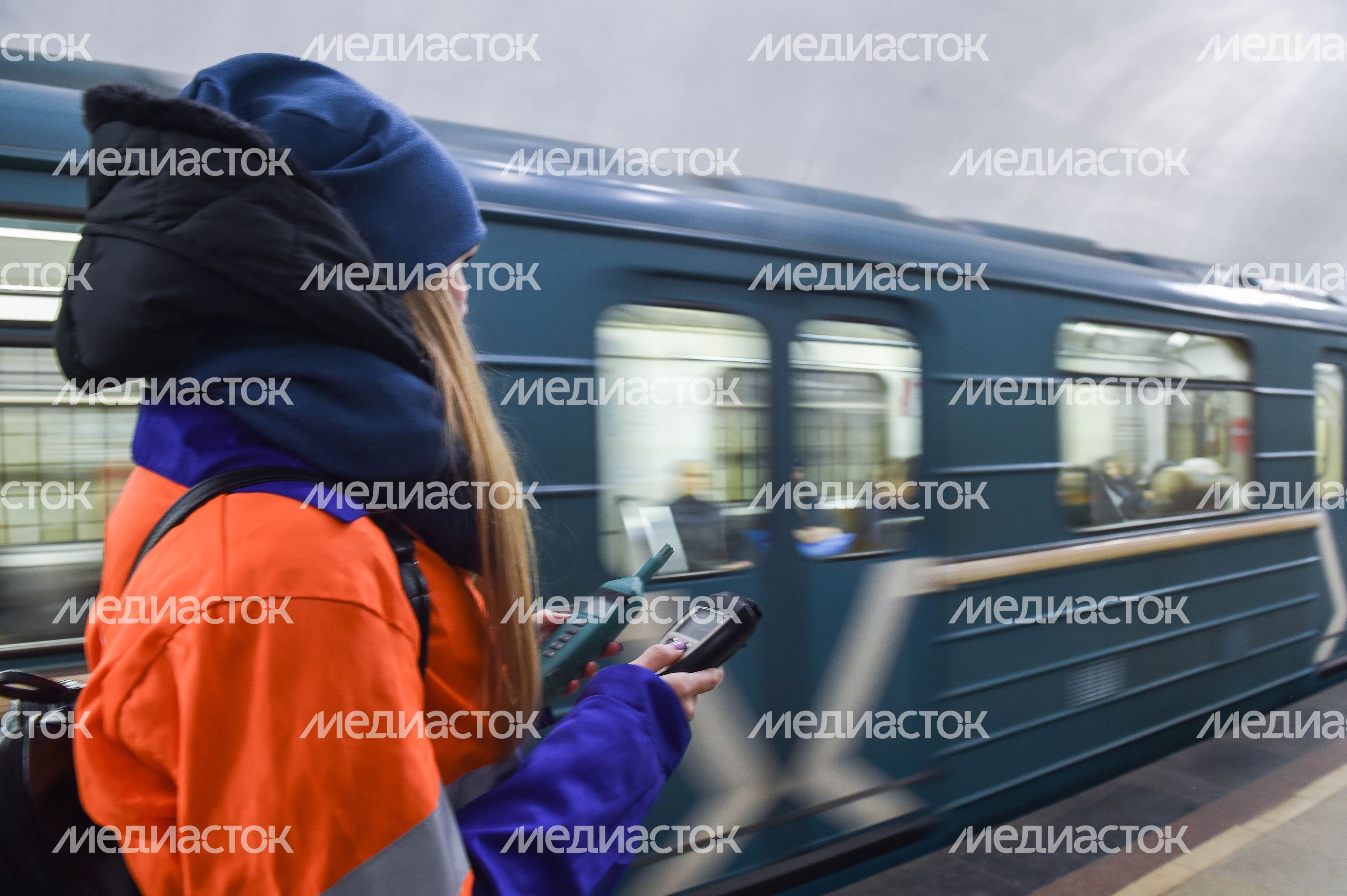Проверка воздуха в Московском метрополитене