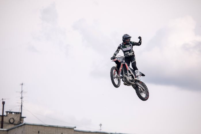 Шоу команды мотофристайла FMX13 в Лобне