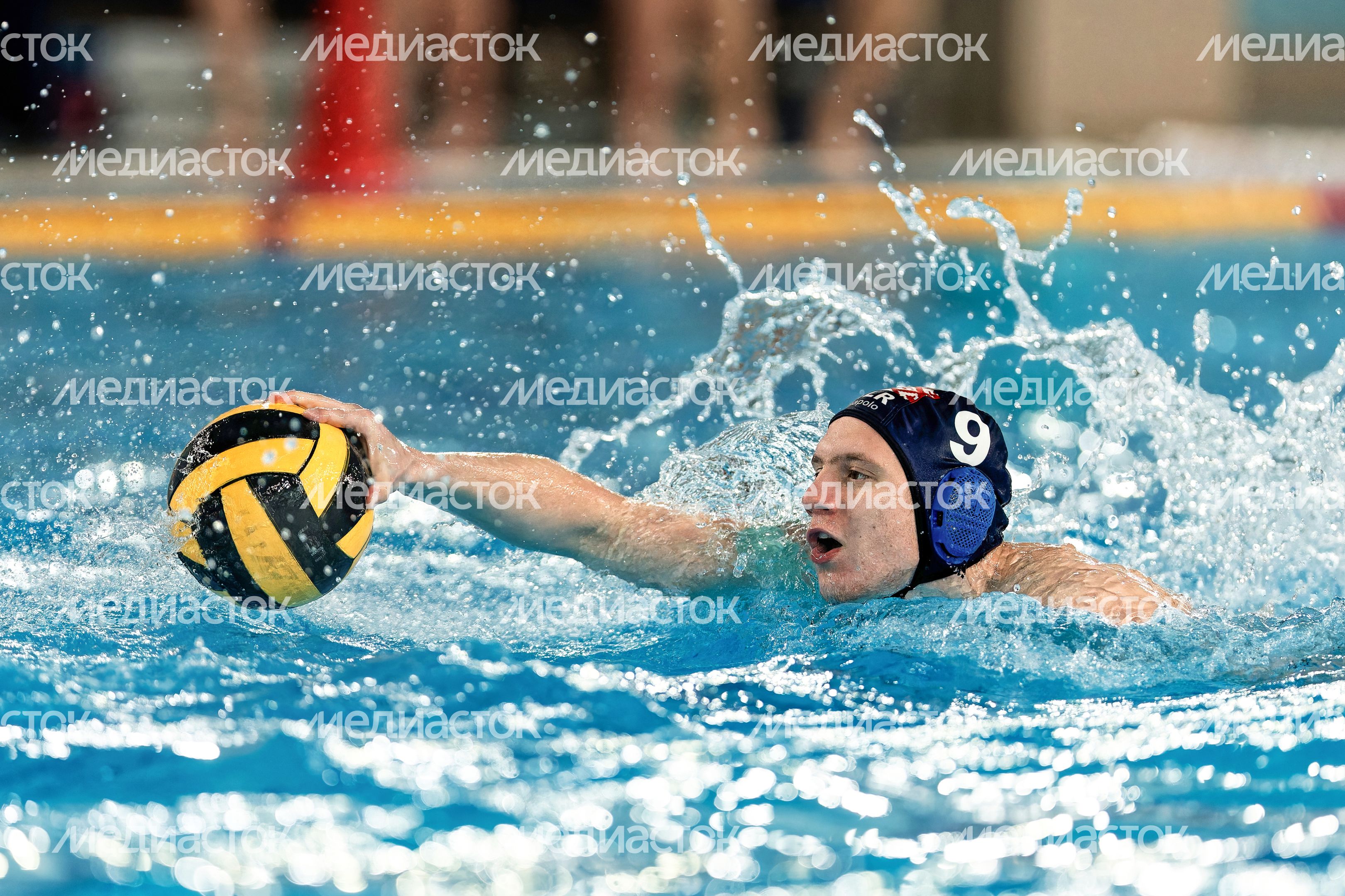Чемпионат России по водному поло среди мужских команд в Чехове Чемпионат России по водному поло среди мужских команд в Чехове