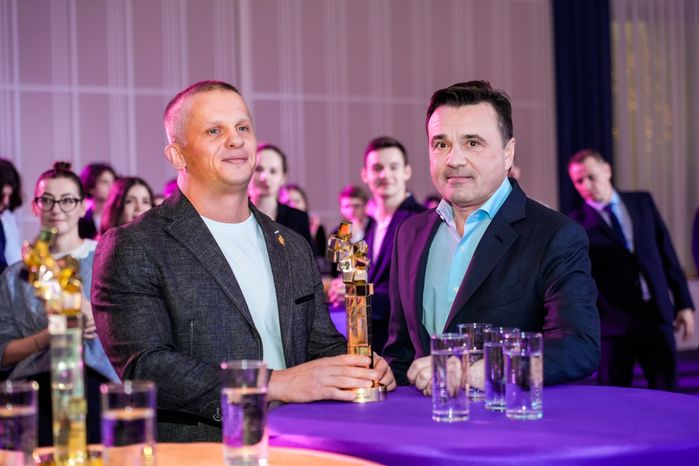 Андрей Воробьёв наградил победителей премии "Золотой пиксель"