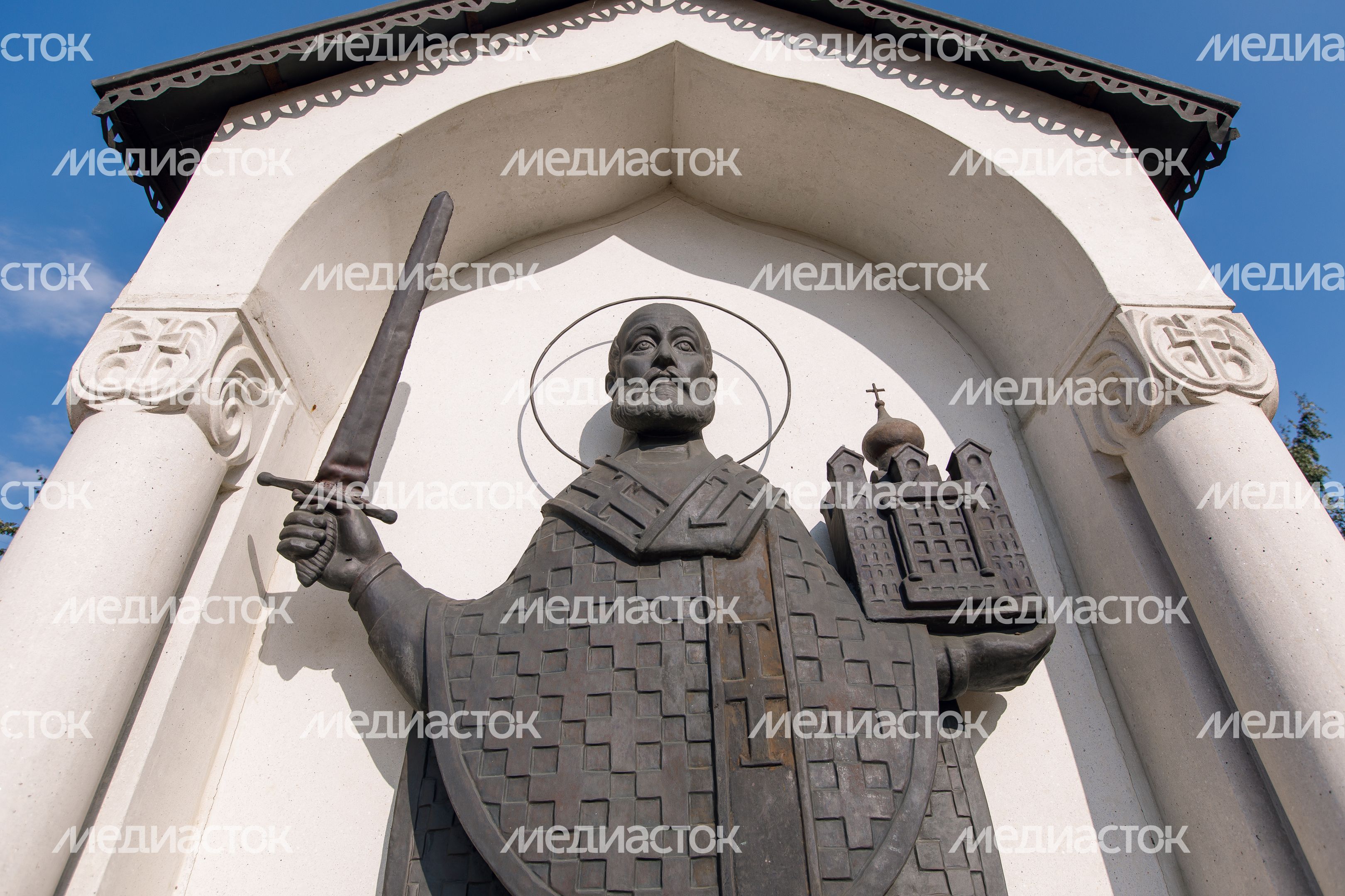 Дзержинский. Памятник Святителю Николаю