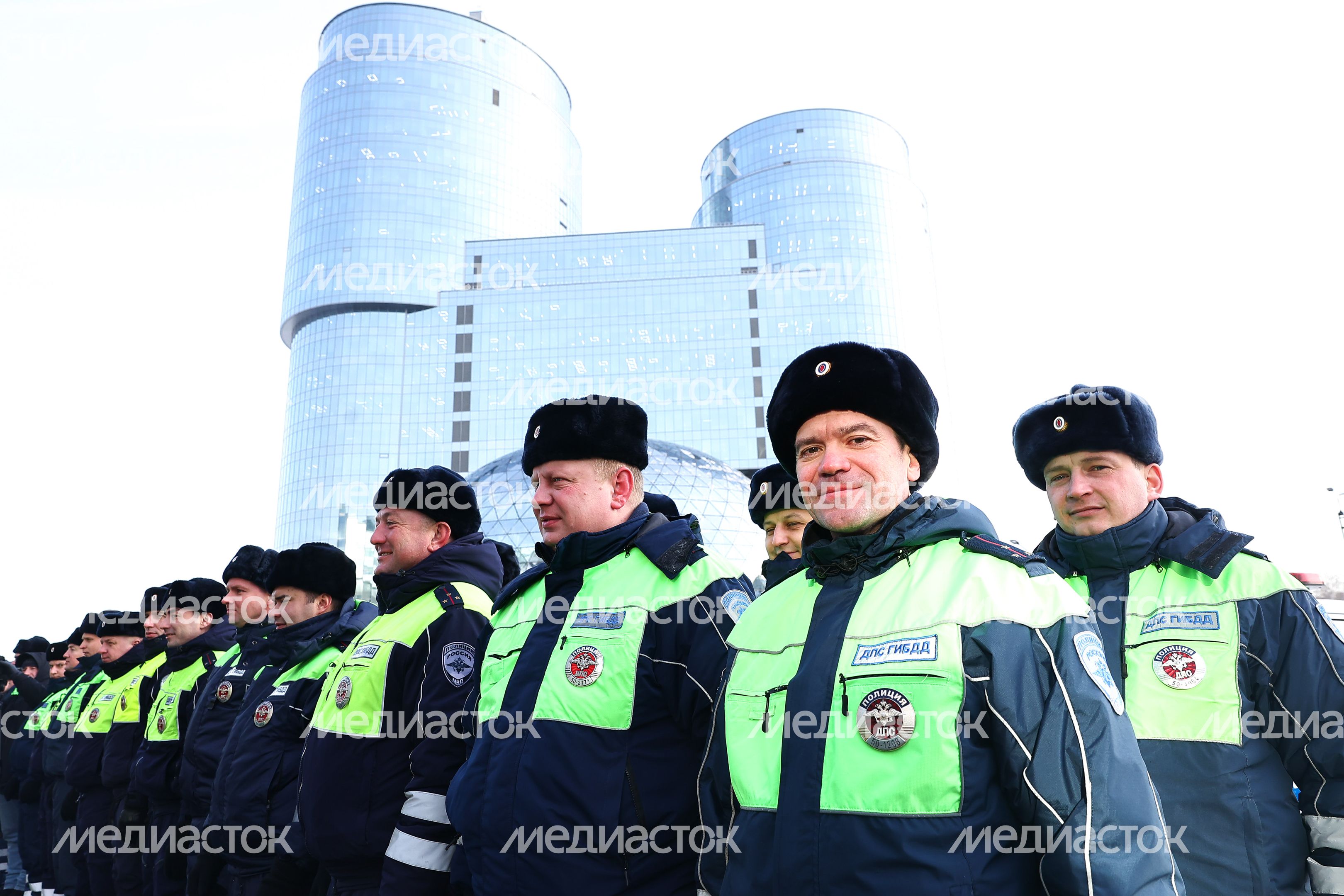Подмосковным подразделениям ДПС переданы 130 новых патрульных машин Подмосковным подразделениям ДПС переданы 130 новых патрульных машин
