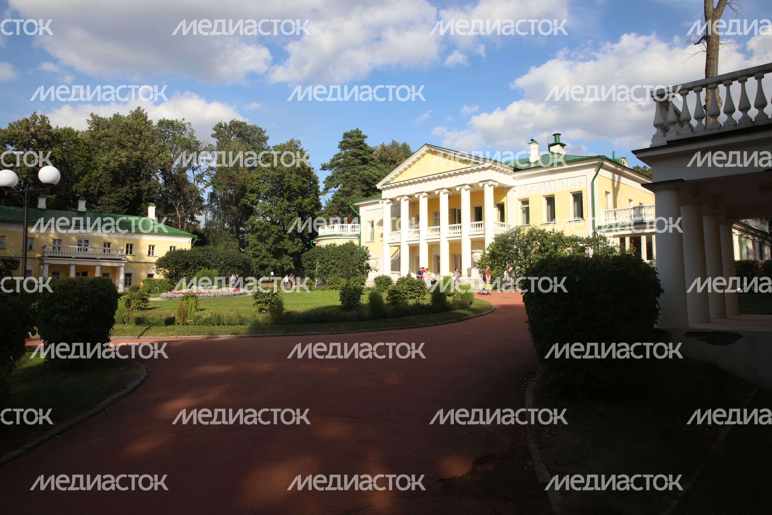 Горки Ленинские Усадьба