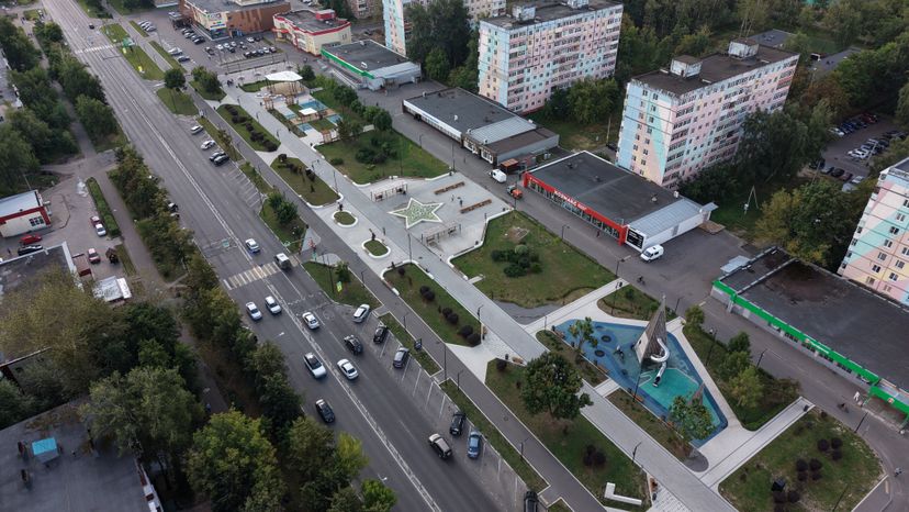 Обновленный сквер "60 лет Победы" в Егорьевске