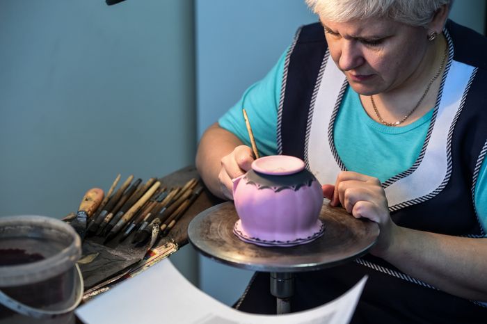 Производство знаменитого Гжельского фарфора