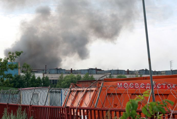 Пожар на территории бывшего завода ЗИЛ