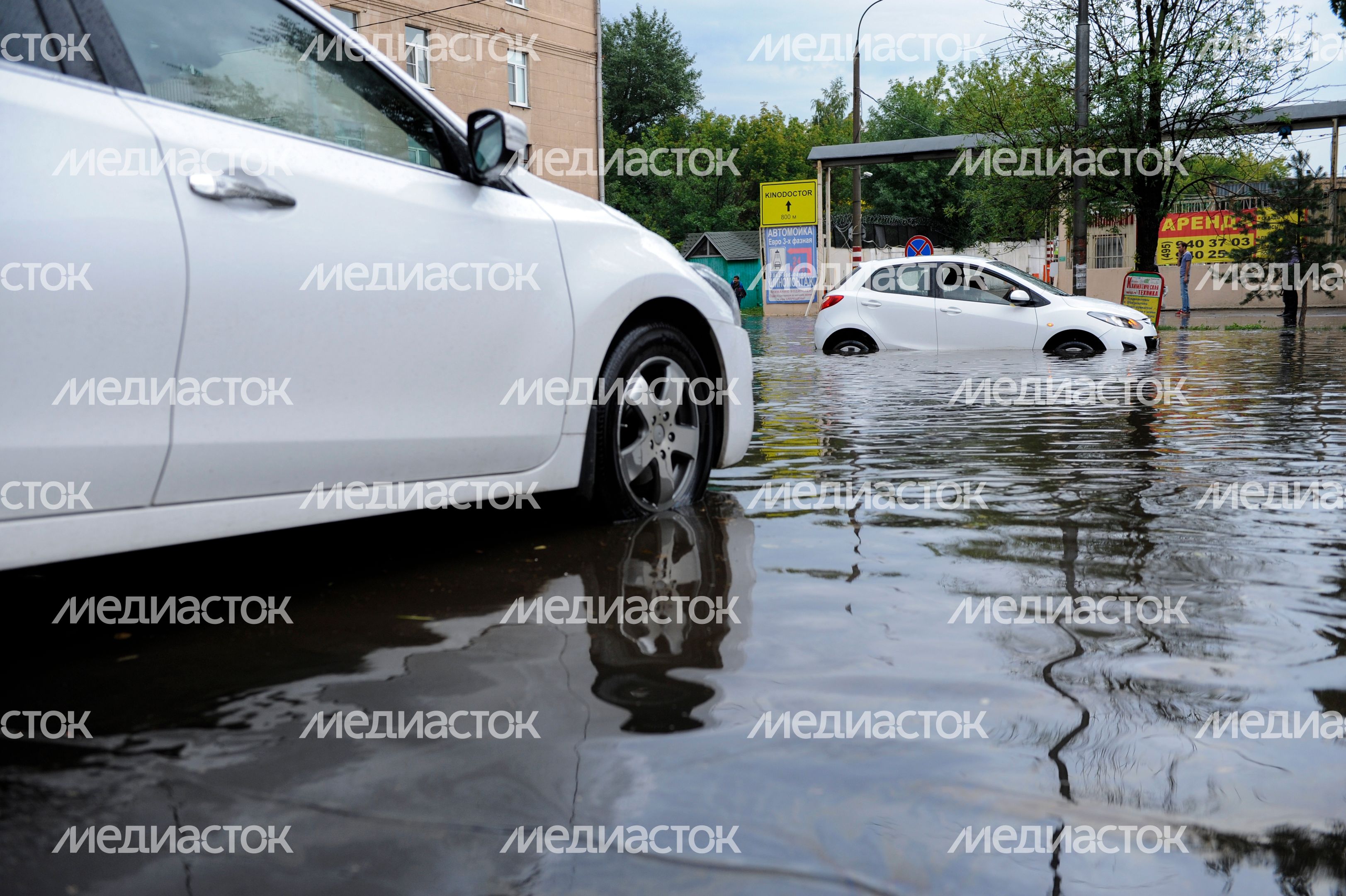 Сильный ливень прошел в Москве