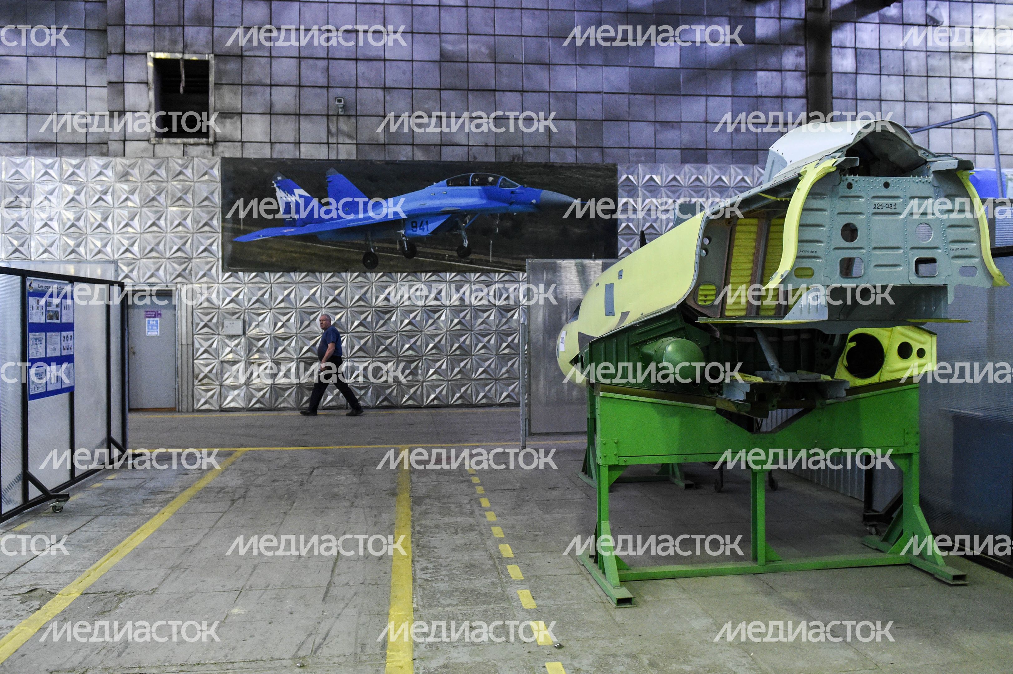 Открытие представительства «Авиационного комплекса им. С.В. Ильюшина» в Луховицах Открытие представительства «Авиационного комплекса им. С.В. Ильюшина» в Луховицах