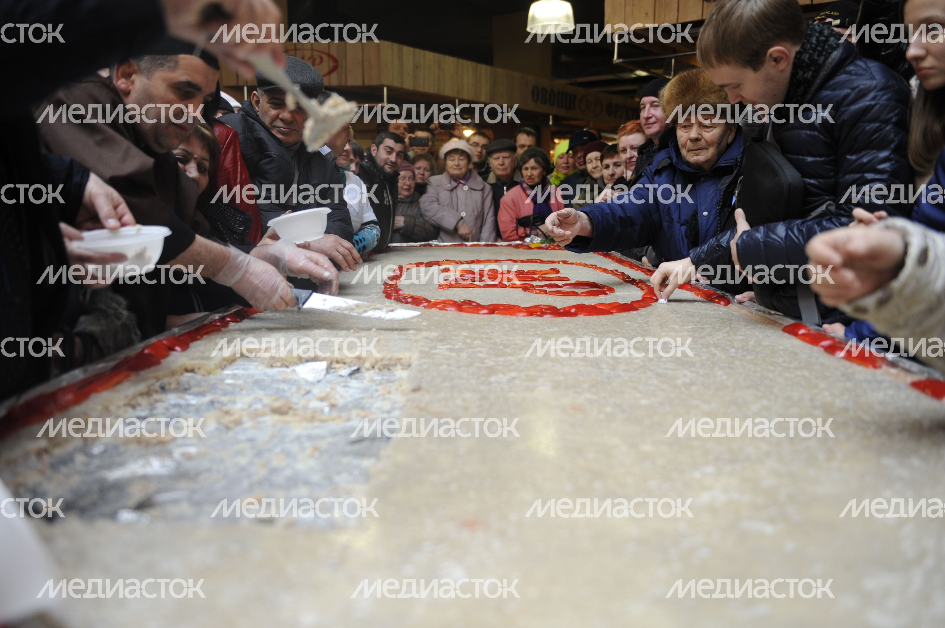 Открытие Москворецкого рынка в Москве Открытие Москворецкого рынка в Москве