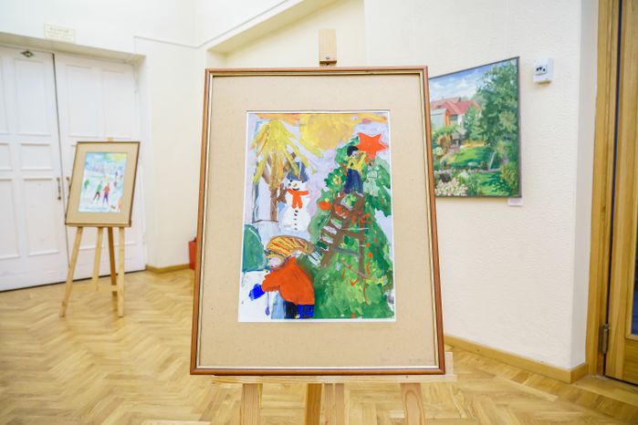 Галерея во Дворце культуры "Мир" в Лыткарино