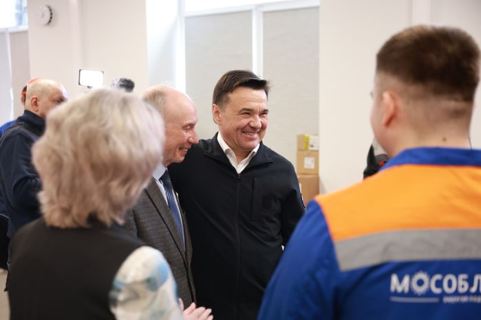 Андрей Воробьев пообщался со студентами и преподавателями Щелковского колледжа