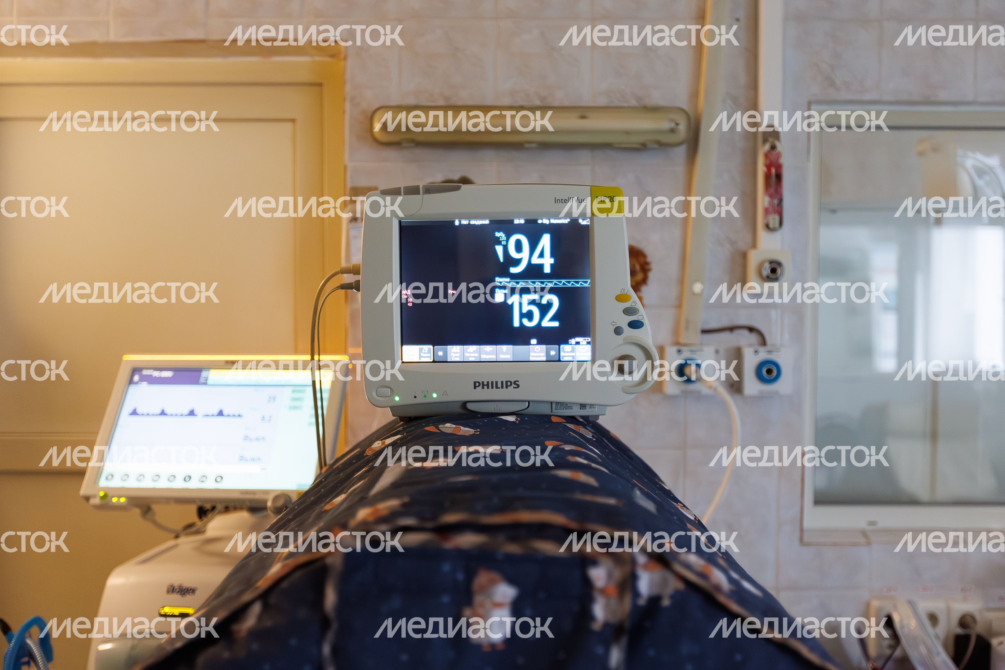 Палата интенсивной терапии для недоношенных детей в Московском областном центре охраны материнства и детства в Люберцах Палата интенсивной терапии для недоношенных детей в Московском областном центре охраны материнства и детства в Люберцах