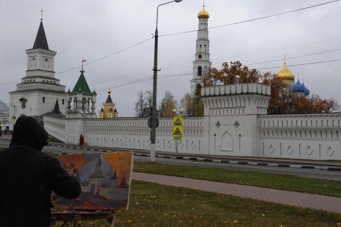 Николо-Угрешский монастырь в Дзержинском