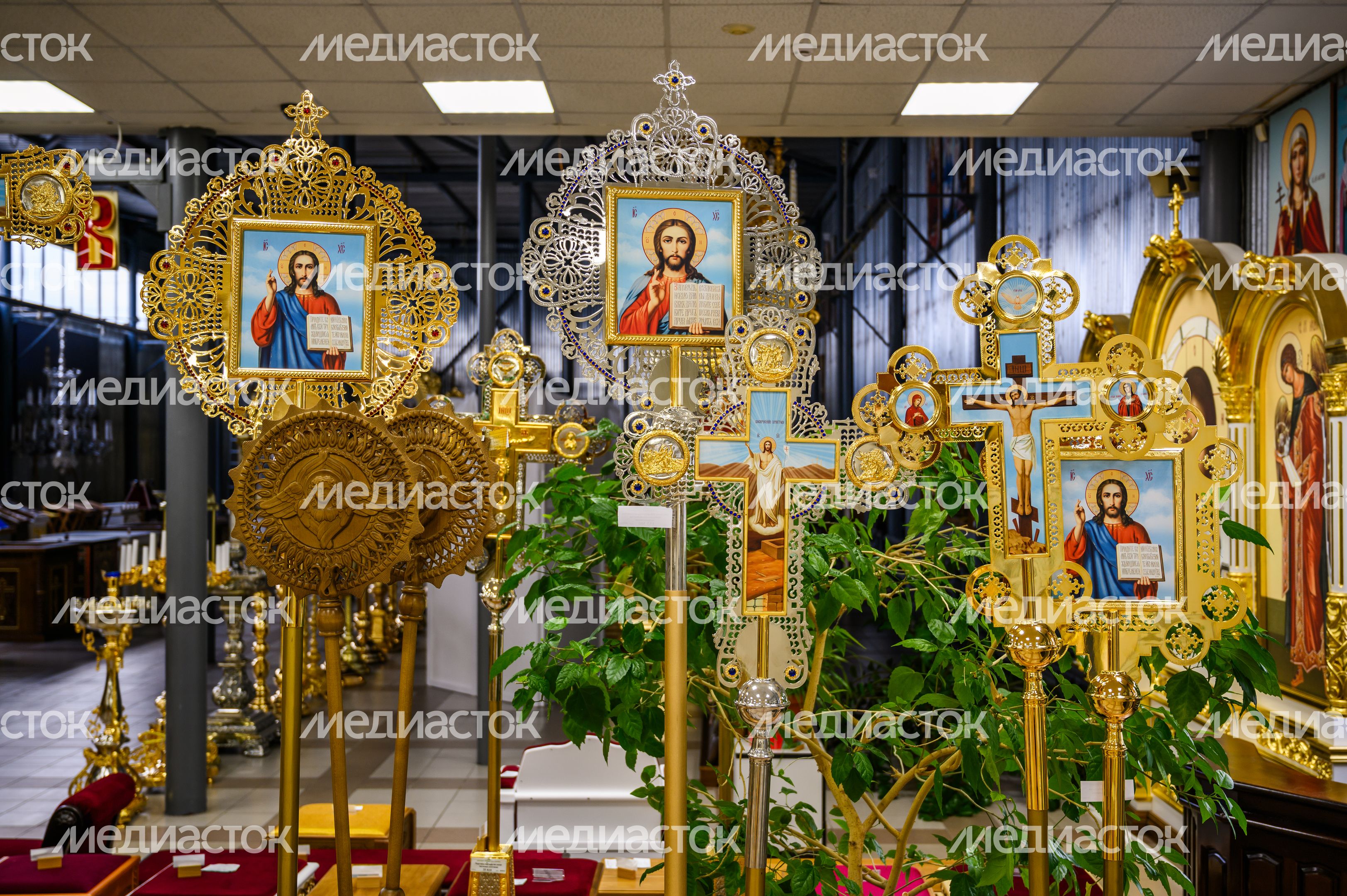 Церковные изделия для всех храмов Русской православной церкви делают на предприятии «Софрино» в Пушкинском округе Церковные изделия для всех храмов Русской православной церкви делают на предприятии «Софрино» в Пушкинском округе