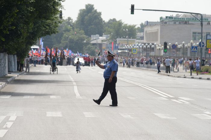 Регулировщик дорожного движения в Коломне