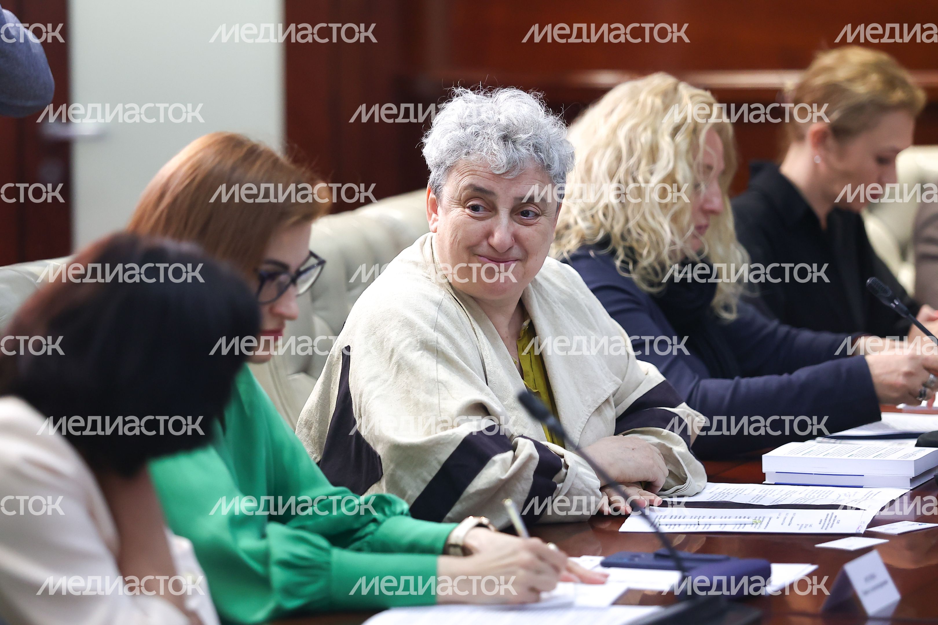Совещание с представителями некоммерческих организаций Совещание с представителями некоммерческих организаций