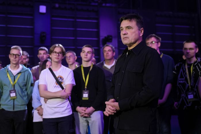 Андрей Воробьев пообщался со студентами на фестивале в сфере кибербезопасности "СПОфест"