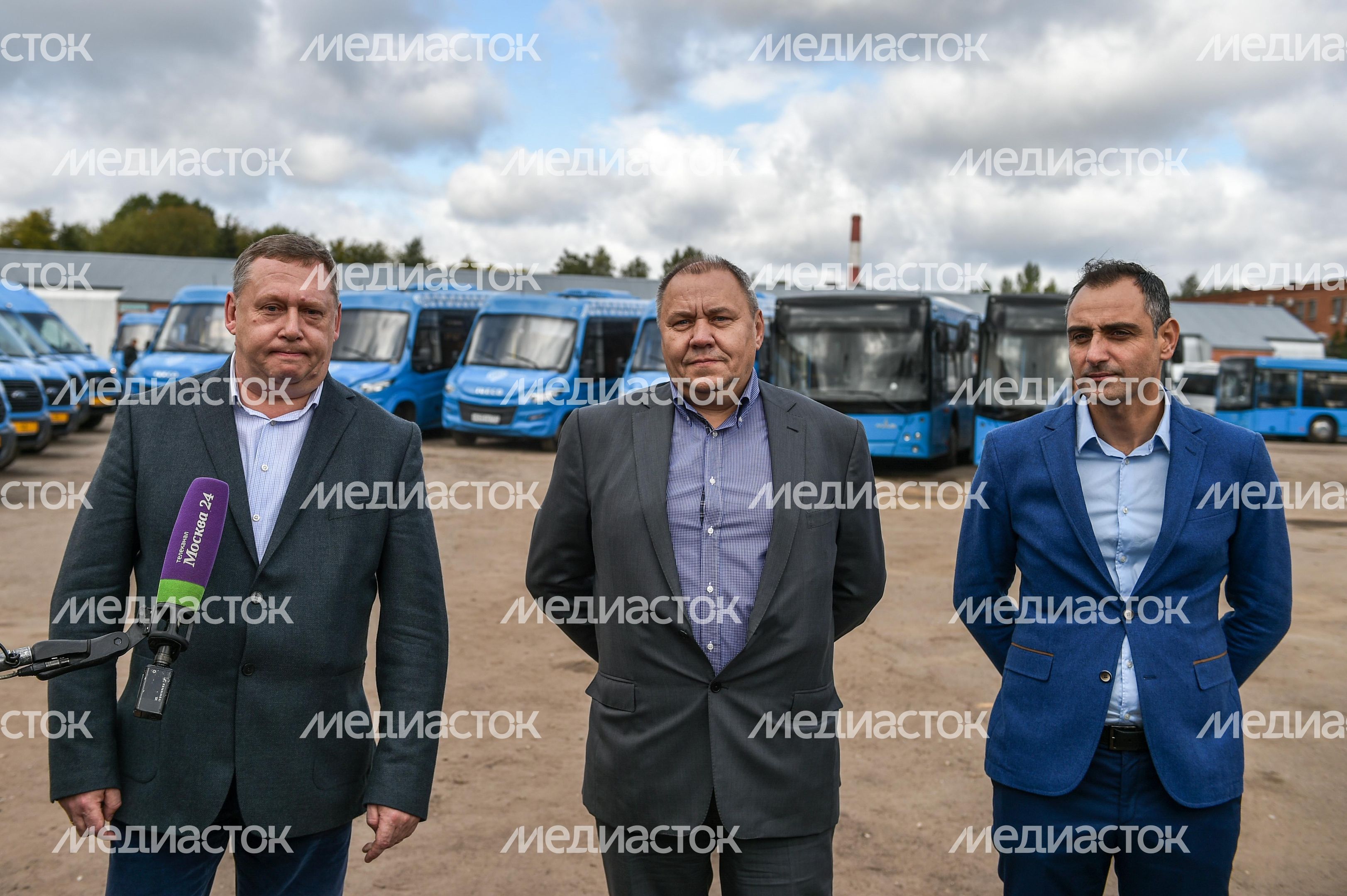 Пресс-тур «Месяц без старого транспорта»