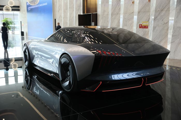 Посещение автозавода Changan Automobile Group в Китае Губернатором Подмосковья