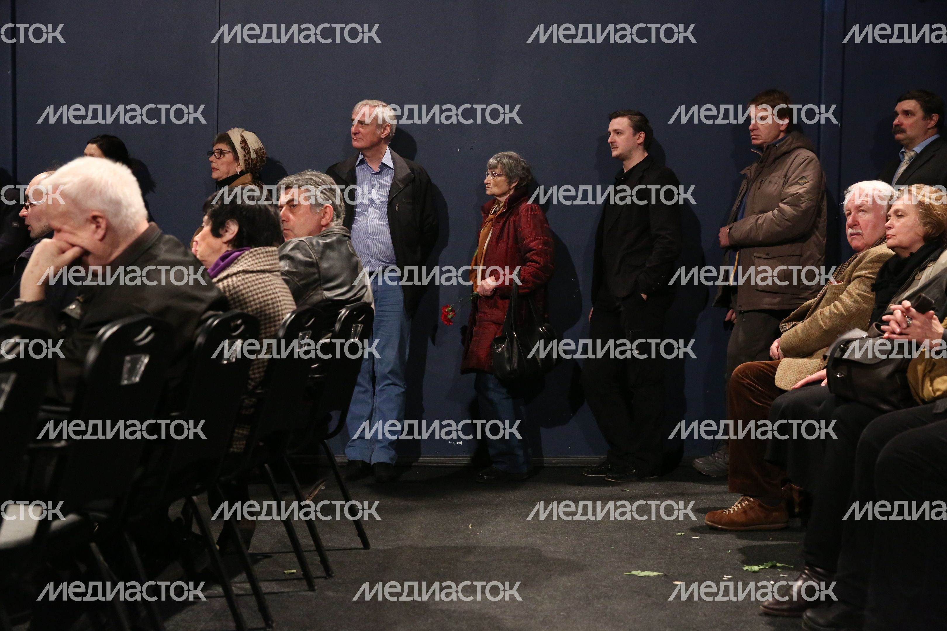 Прощание с актером Альбертом Филозовым