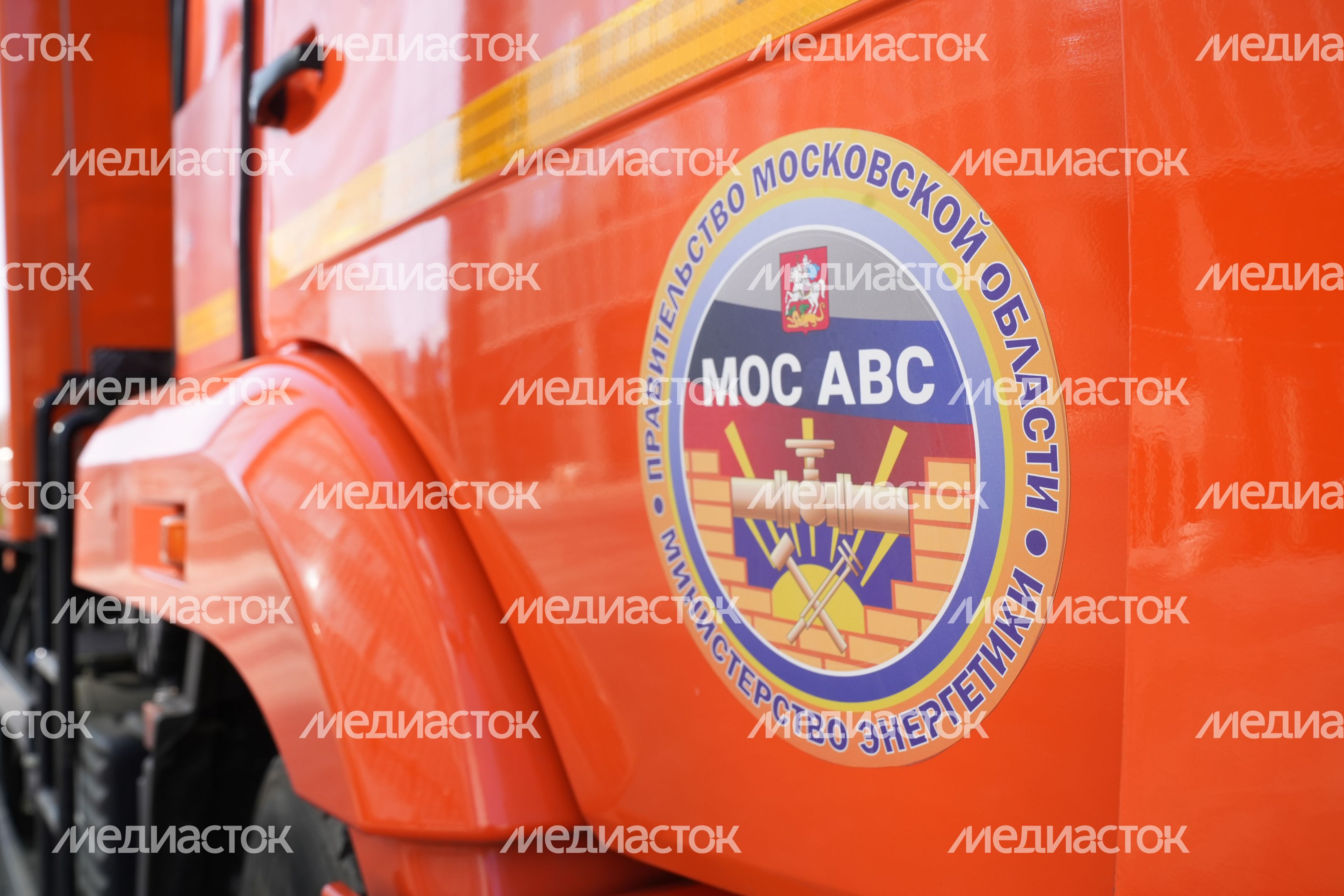 Штабной автомобиль службы МОС АВС представлен на форуме "Эффективная РСО" Штабной автомобиль службы МОС АВС представлен на форуме "Эффективная РСО"